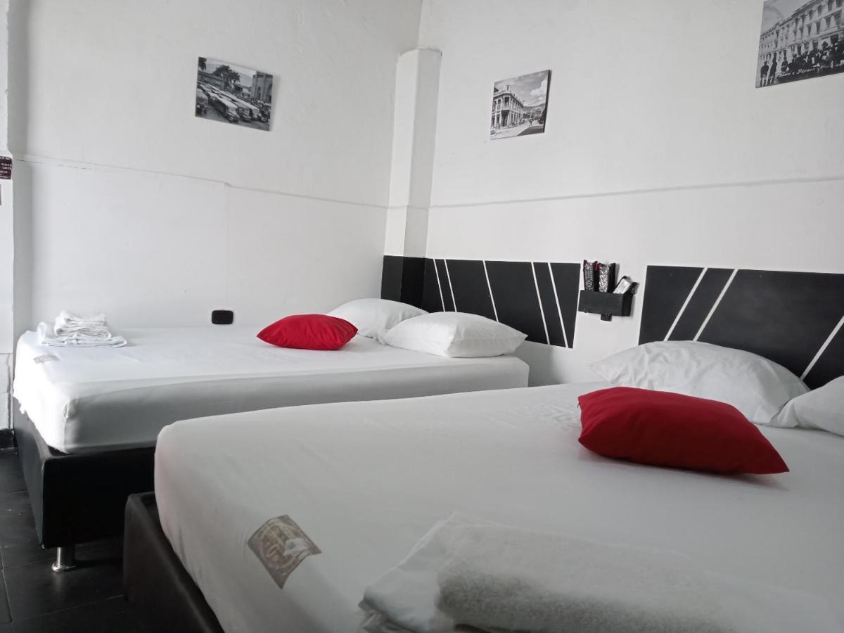 Hostal La Minita De Oro 圣玛尔塔 外观 照片
