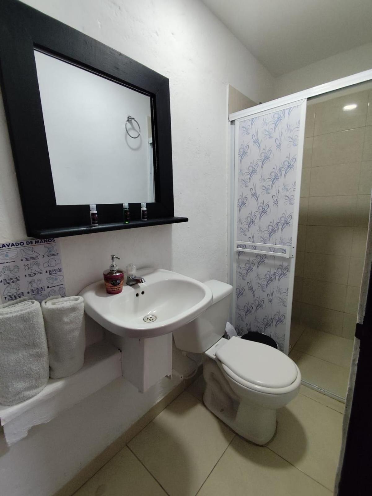 Hostal La Minita De Oro 圣玛尔塔 外观 照片